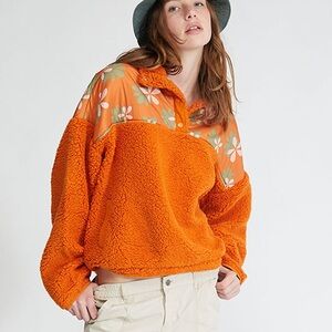 PacSun Groovy Floral Half Snap Sherpa Sweatshirt Size XS Burnt Orange